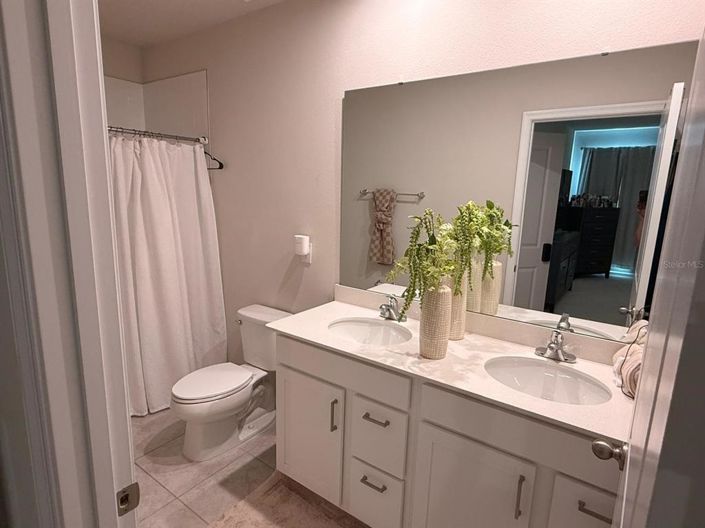 Image No.15-4 Bed House for sale