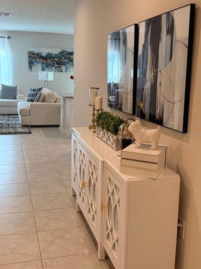 Image No.18-4 Bed House for sale