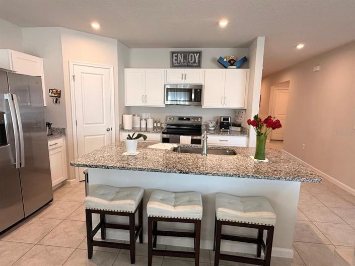 Image No.7-4 Bed House for sale