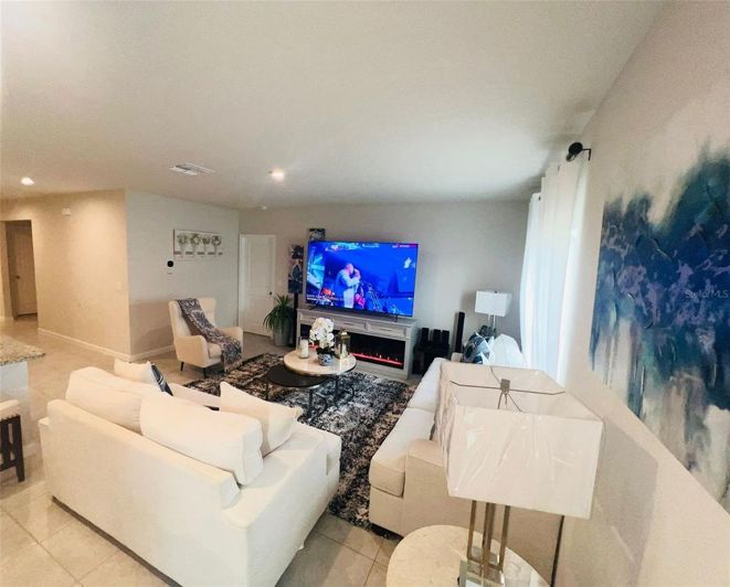 Image No.9-4 Bed House for sale