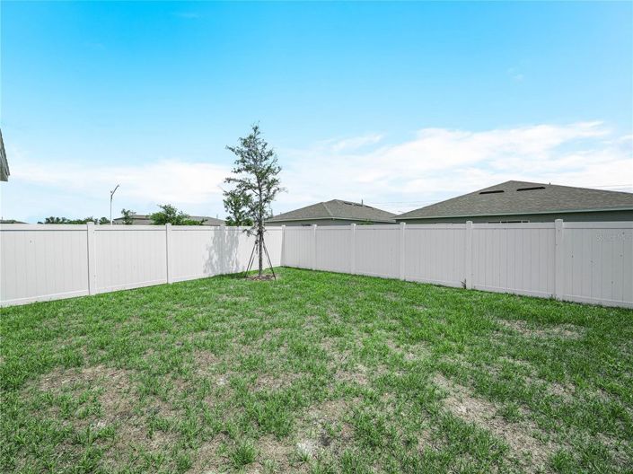 Image No.21-4 Bed House for sale