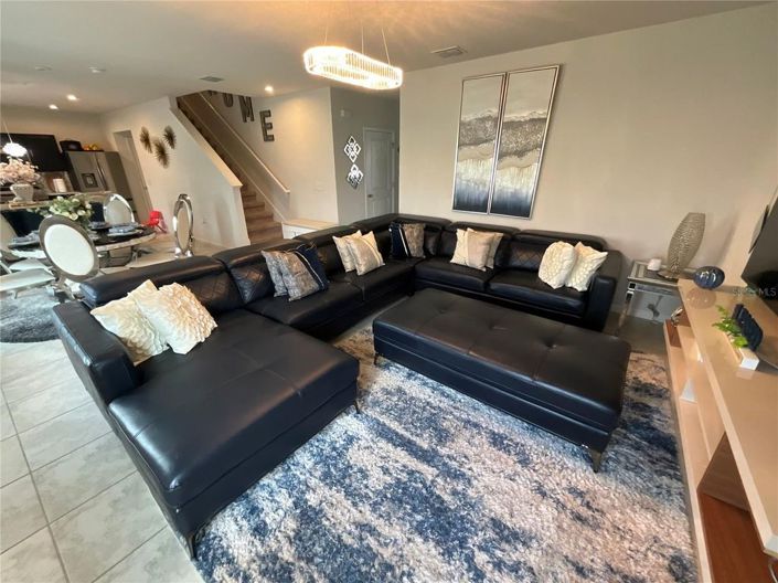 Image No.14-4 Bed House for sale