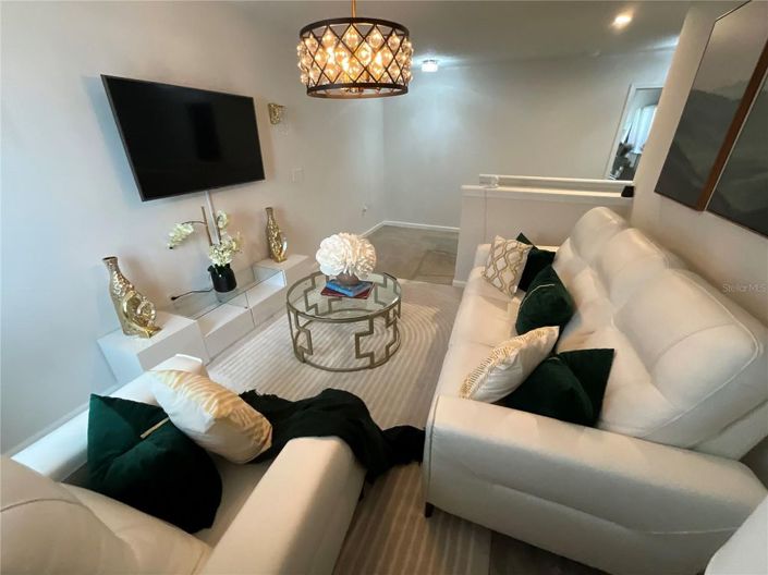 Image No.28-4 Bed House for sale