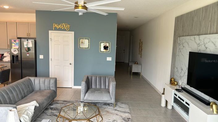 Image No.17-4 Bed House for sale