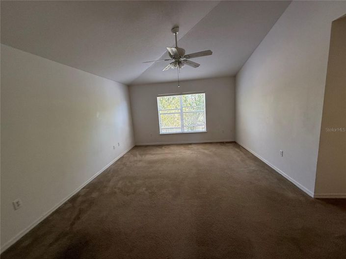 Image No.24-4 Bed House for sale