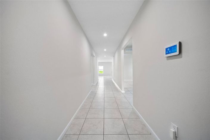 Image No.25-4 Bed House for sale