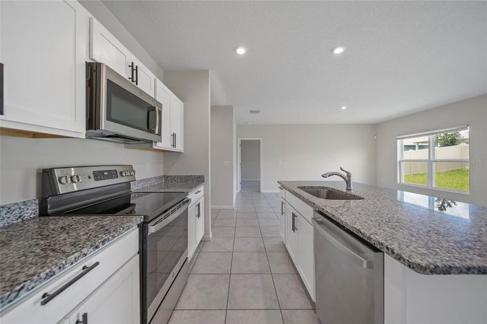 Image No.7-4 Bed House for sale