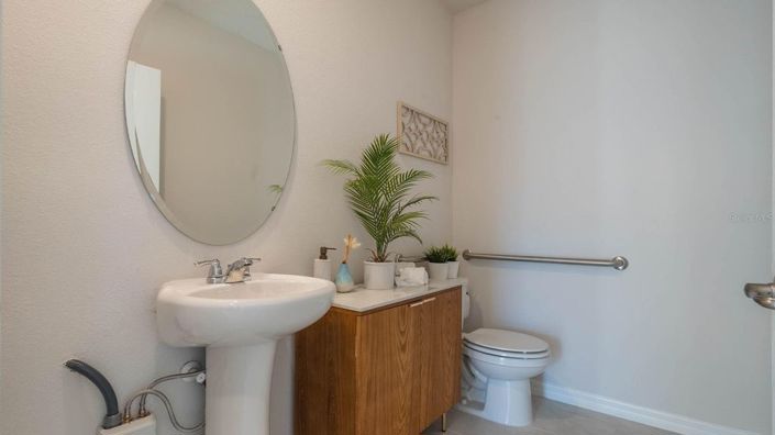 Image No.16-4 Bed House for sale