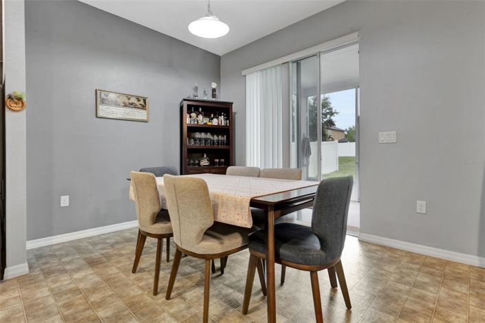 Image No.8-Maison de 4 chambres à vendre à Saint John