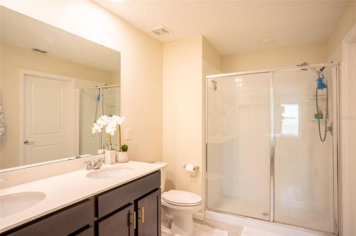 Image No.15-3 Bed House for sale