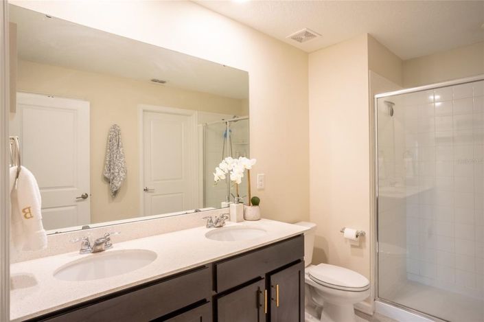 Image No.16-3 Bed House for sale