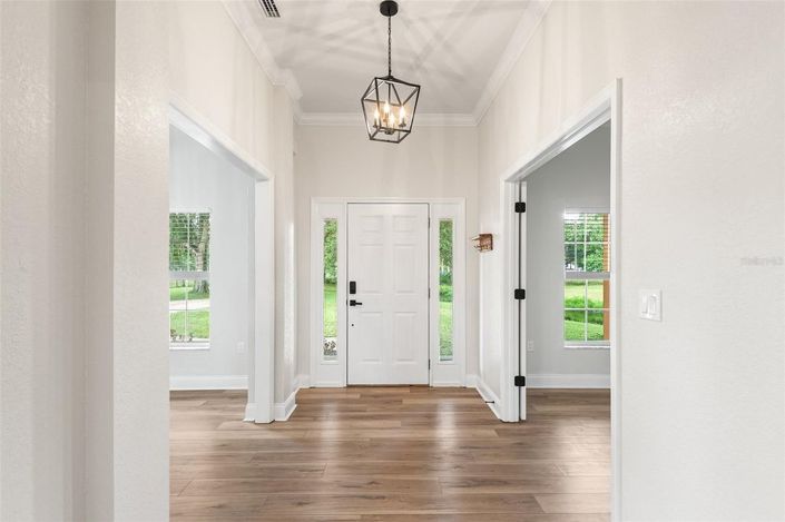 Image No.7-4 Bed House for sale