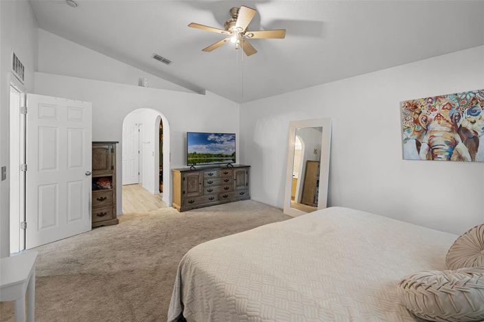 Image No.13-4 Bed House for sale