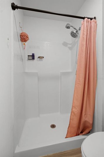 Image No.14-4 Bed House for sale