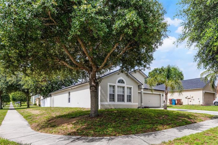 Image No.3-4 Bed House for sale