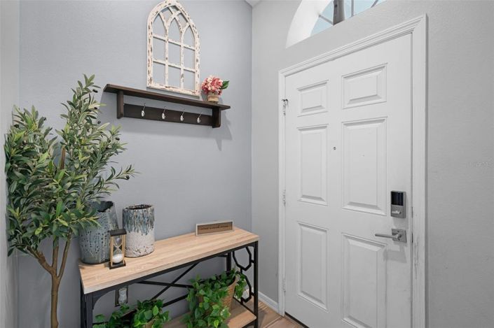 Image No.4-4 Bed House for sale