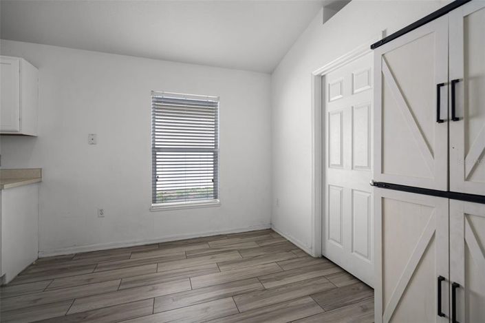 Image No.10-4 Bed House for sale