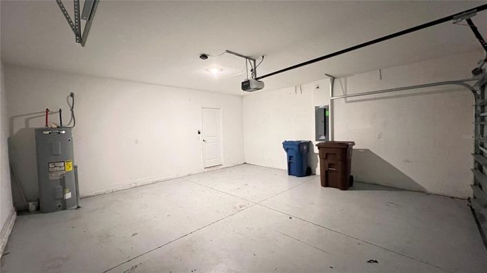 Image No.21-4 Bed House for sale