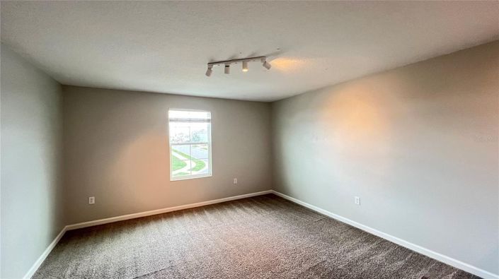 Image No.26-4 Bed House for sale