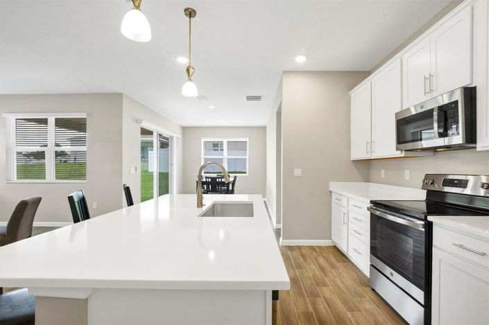 Image No.17-3 Bed House for sale