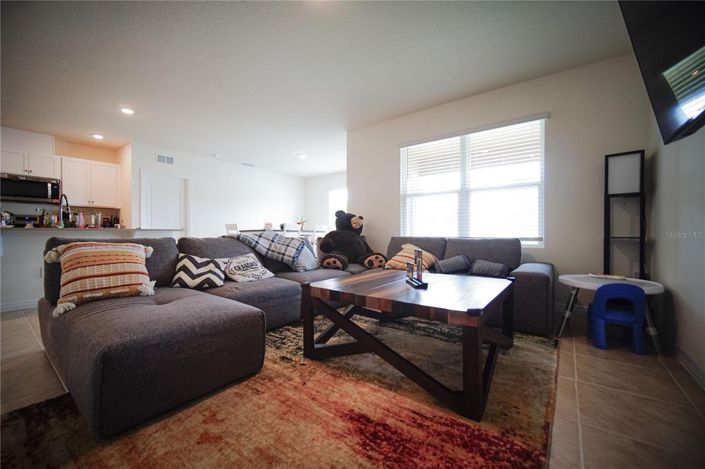 Image No.11-3 Bed House for sale