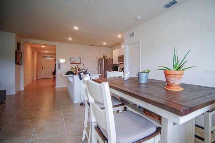 Image No.8-3 Bed House for sale