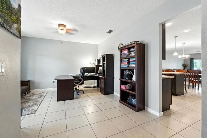 Image No.18-3 Bed House for sale