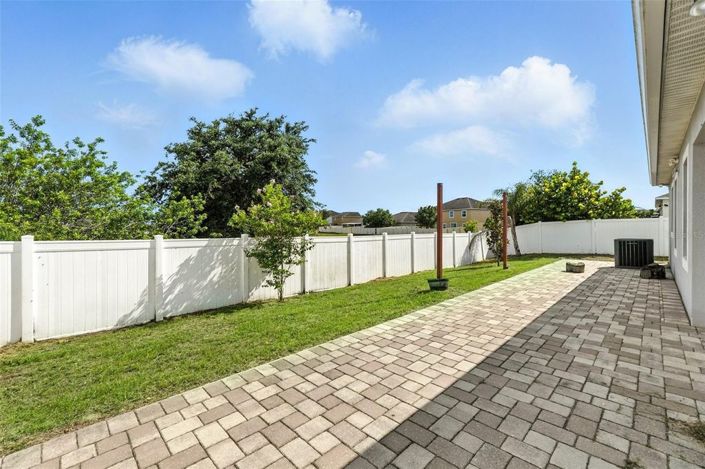 Image No.22-3 Bed House for sale