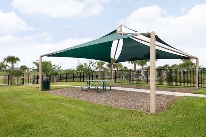 Image No.25-4 Bed House for sale