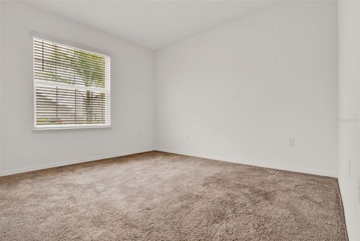 Image No.24-4 Bed House for sale