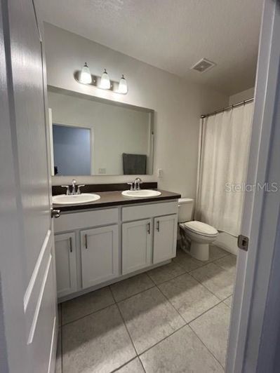 Image No.19-3 Bed House for sale