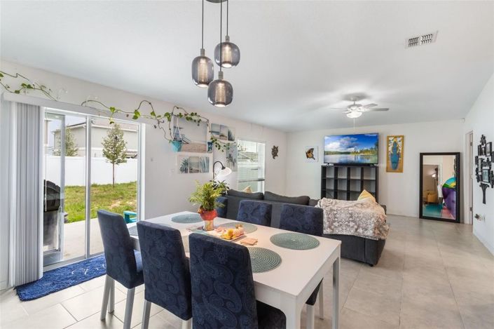 Image No.10-3 Bed House for sale