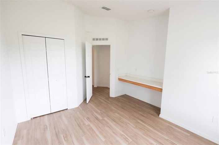 Image No.11-4 Bed House for sale