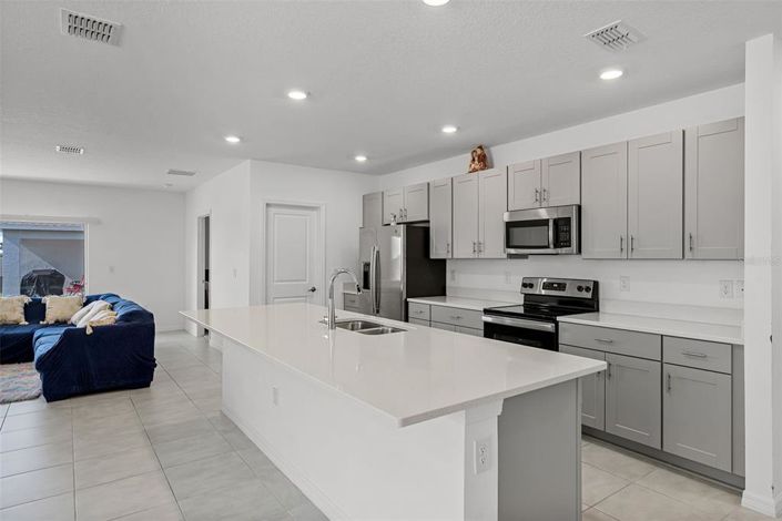 Image No.5-4 Bed House for sale