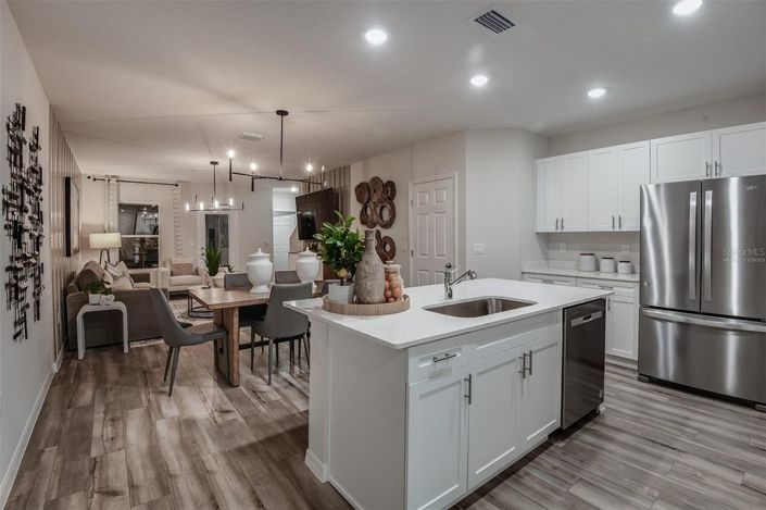 Image No.7-3 Bed Townhouse for sale