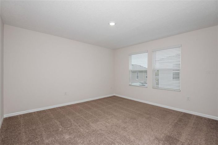 Image No.13-4 Bed Townhouse for sale