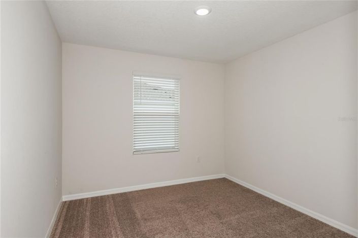 Image No.17-4 Bed Townhouse for sale