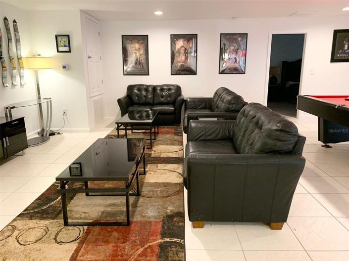 Image No.19-5 Bed House for sale