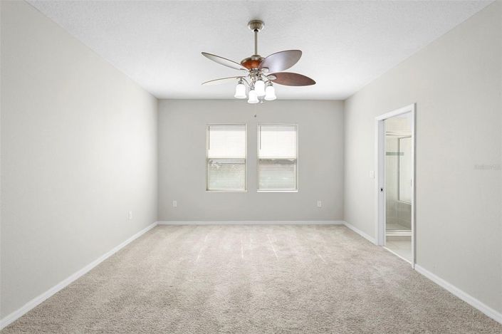 Image No.35-4 Bed House for sale