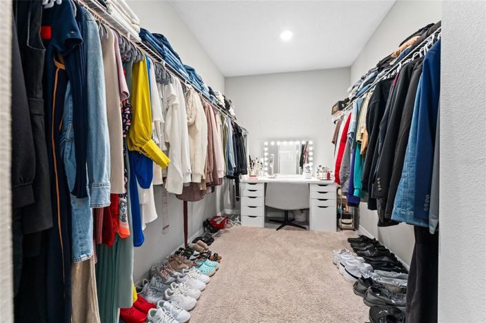 Image No.11-4 Bed House for sale