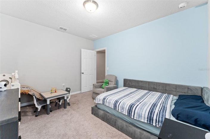 Image No.17-4 Bed House for sale