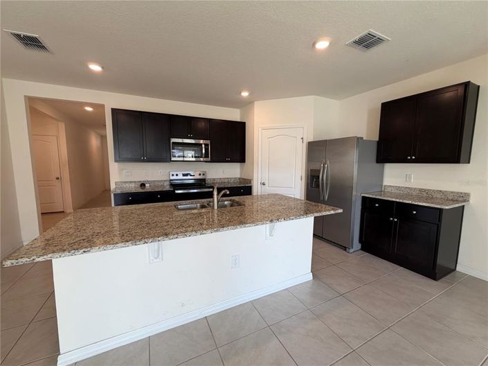 Image No.4-Maison de 4 chambres à vendre à Saint John