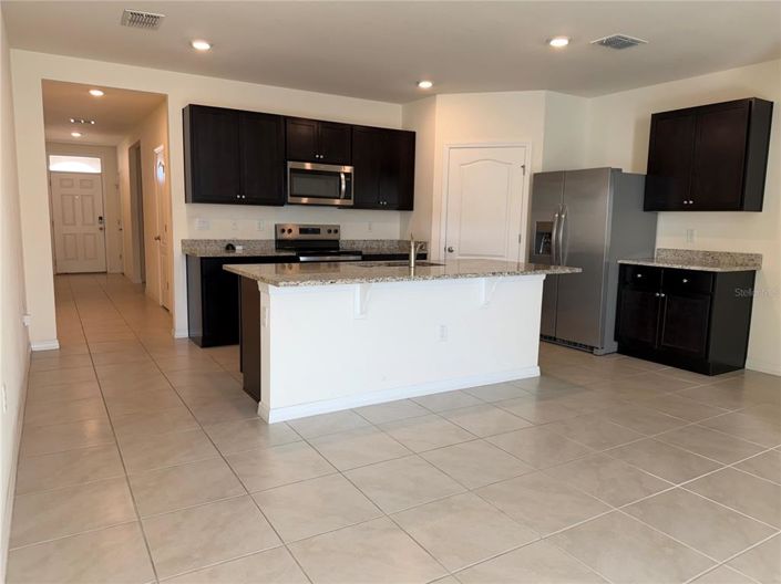 Image No.8-Maison de 4 chambres à vendre à Saint John