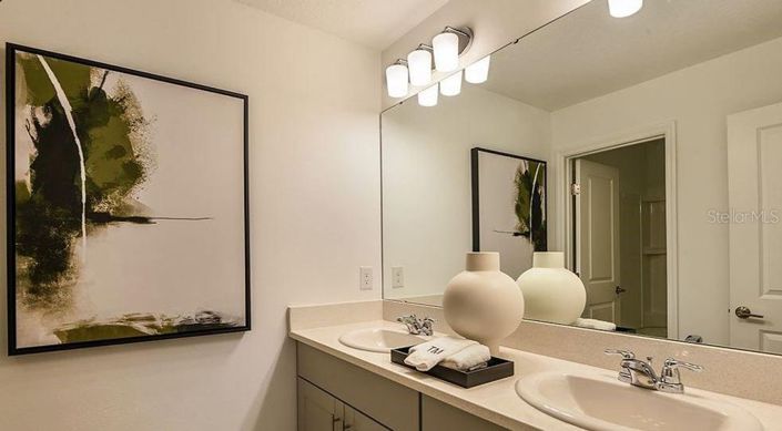 Image No.21-4 Bed House for sale