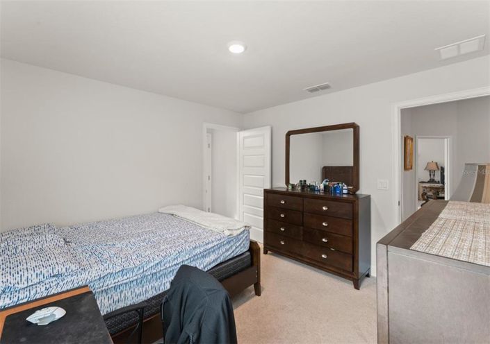 Image No.10-4 Bed House for sale