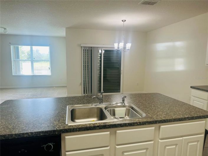 Image No.14-Maison de 4 chambres à vendre à Saint John