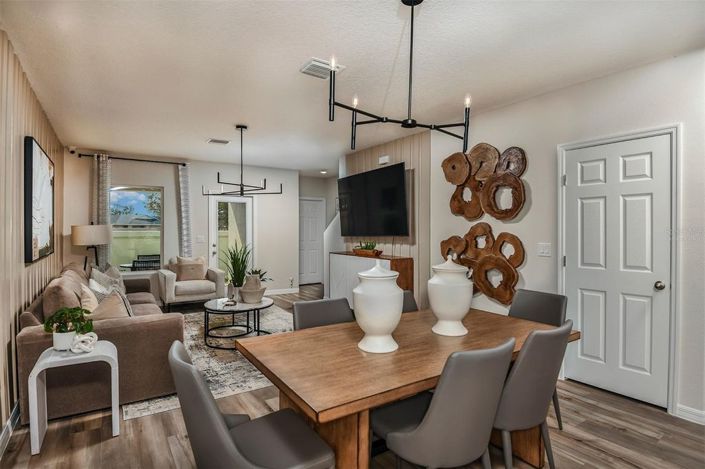 Image No.15-3 Bed Townhouse for sale