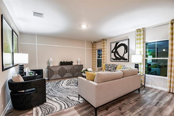 Image No.20-5 Bed House for sale