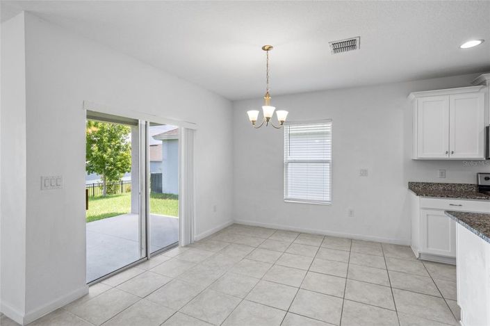 Image No.25-4 Bed House for sale