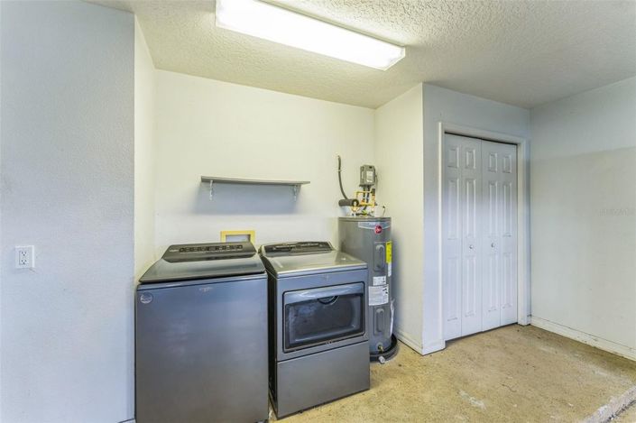 Image No.12-3 Bed House for sale